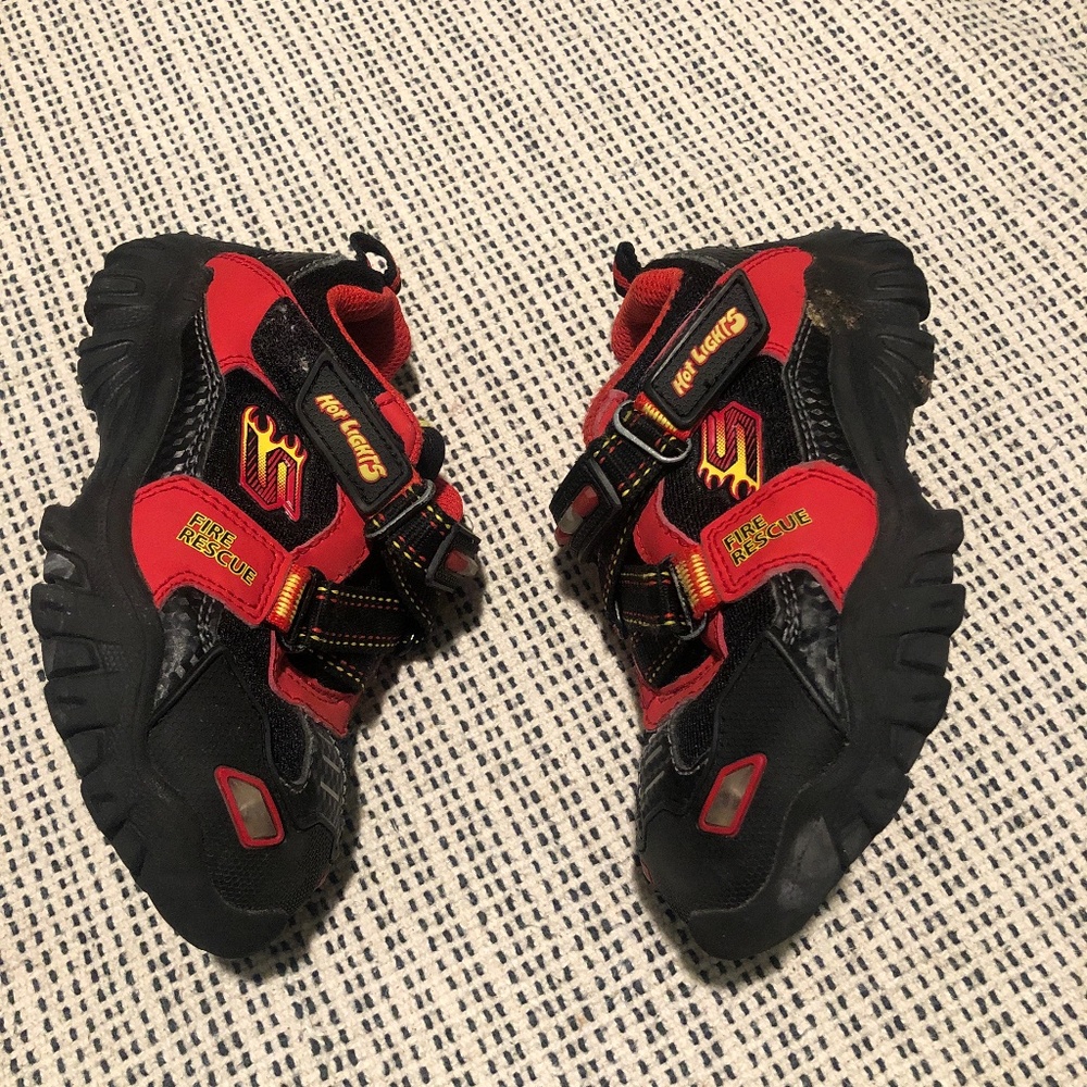 Skechers Hot Lights Fire Rescue sneakers